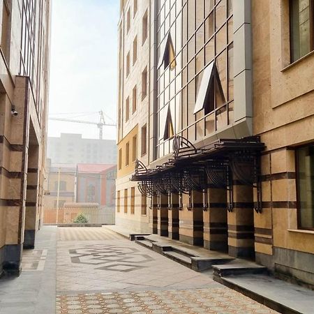 Olympavan Hotel Yerevan Exterior foto