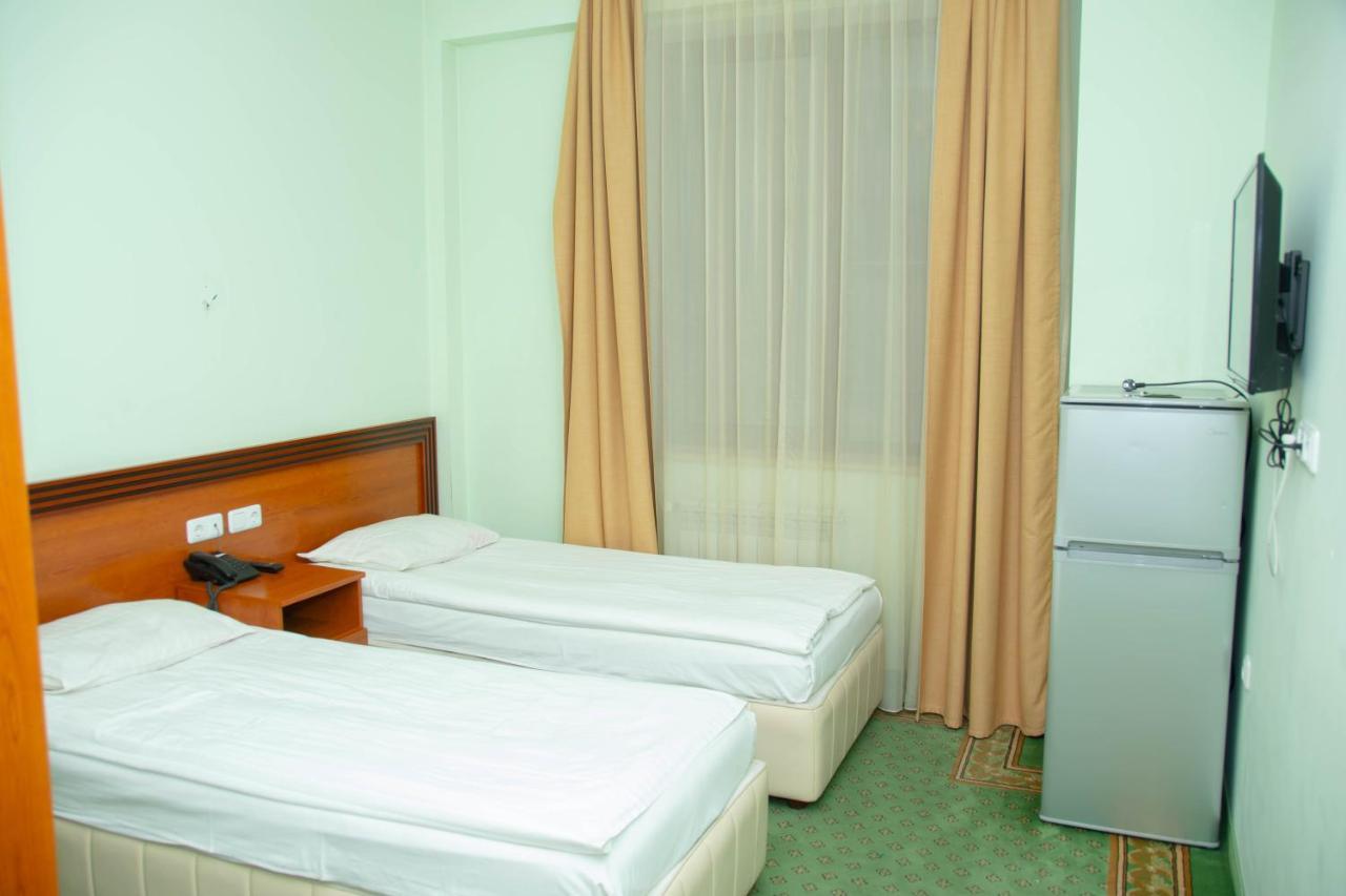Olympavan Hotel Yerevan Exterior foto